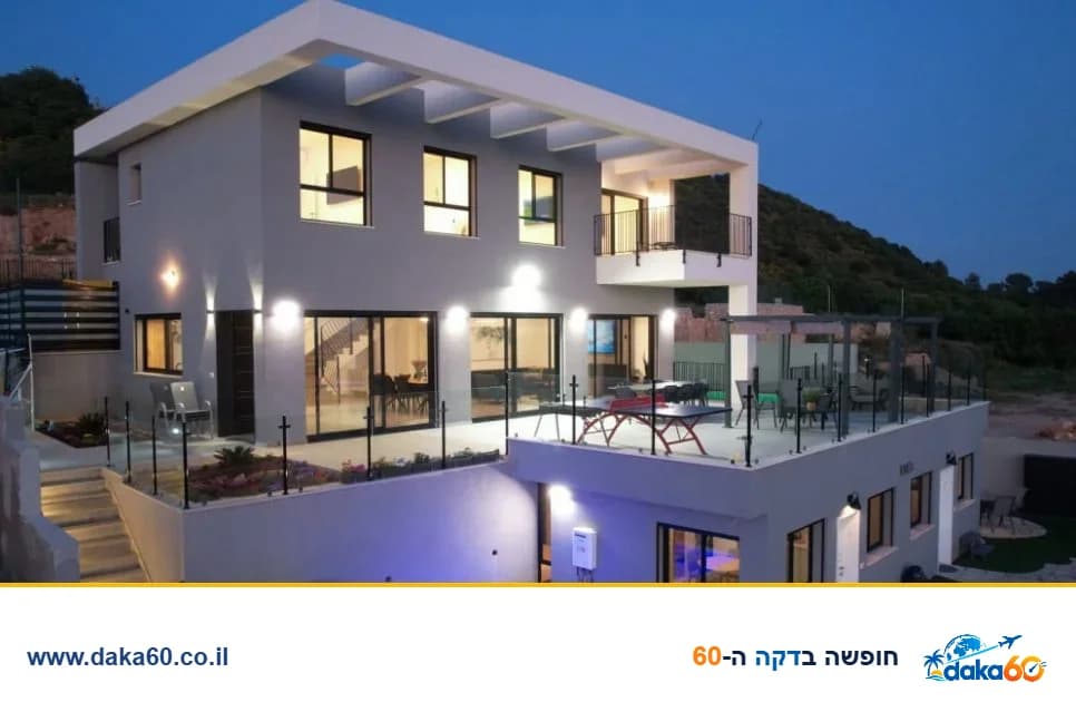 וילה הבית בחזון בחזון בגליל עליון עם בריכה מחוממת וג'קוזי
