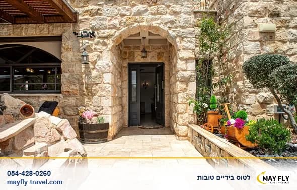 וילת האבן במצפה הושעיה בגליל עם בריכה מחוממת וג'קוזי
