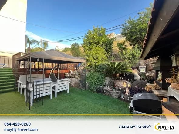 יחידת אירוח זוגית בטבריה עלית עם חצר פרטית