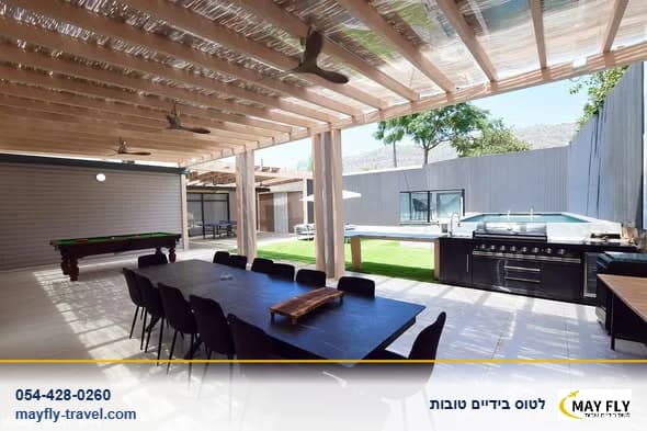 וילה קסומה עם בריכה מחוממת ומשחקי שולחן ביישוב שלומי בצפון
