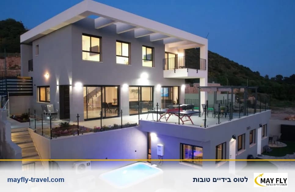 וילה הבית בחזון בחזון בגליל עליון עם בריכה מחוממת וג'קוזי