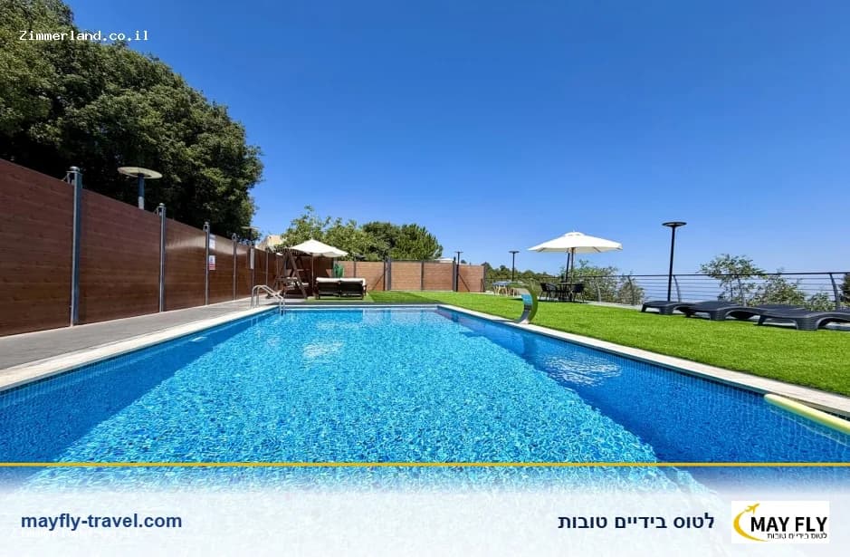 וילה Valley View בעוספיא עם 4 חדרי שינה ובריכה פרטית