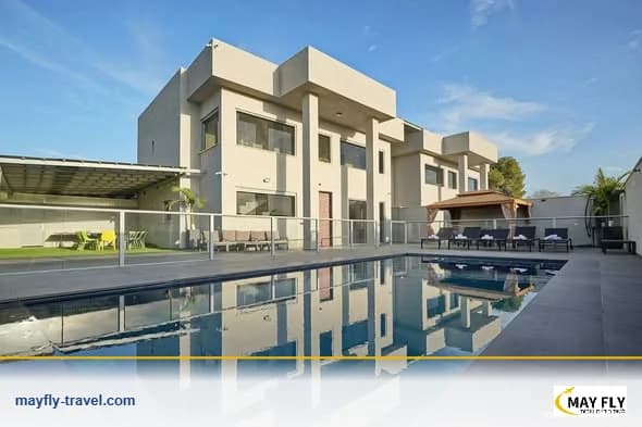 חופשה ברשת וילות היוקרה אסתובן בספטמבר-אוקטובר